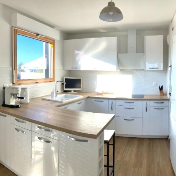 Cuisine blanc-bois à la suédoise